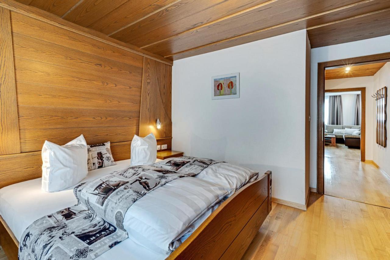 Haus Derby Apartment Samnaun Bagian luar foto