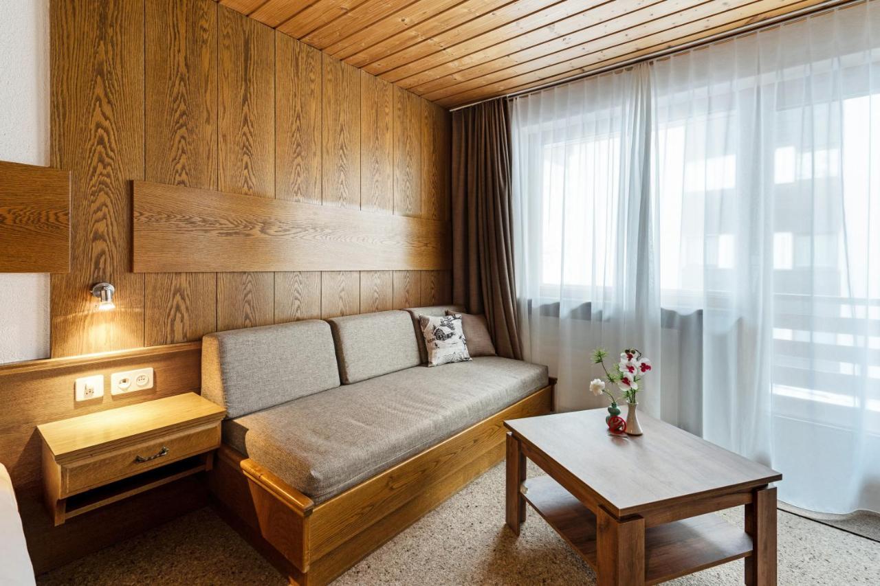 Haus Derby Apartment Samnaun Bagian luar foto